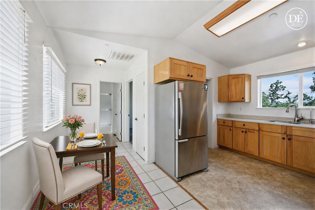 15937 Joseph Trail Property Photo 6