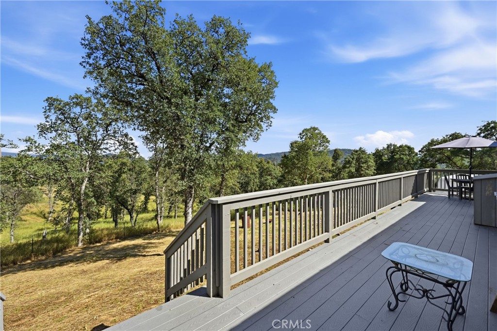15937 Joseph Trail Property Photo 18