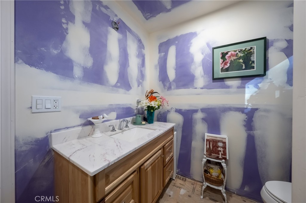 8427 Saddle Road Property Photo 20