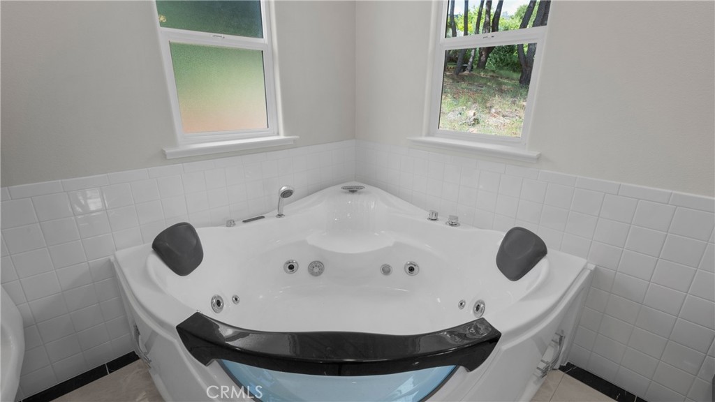 17867 Deer Hill Road Property Photo 29