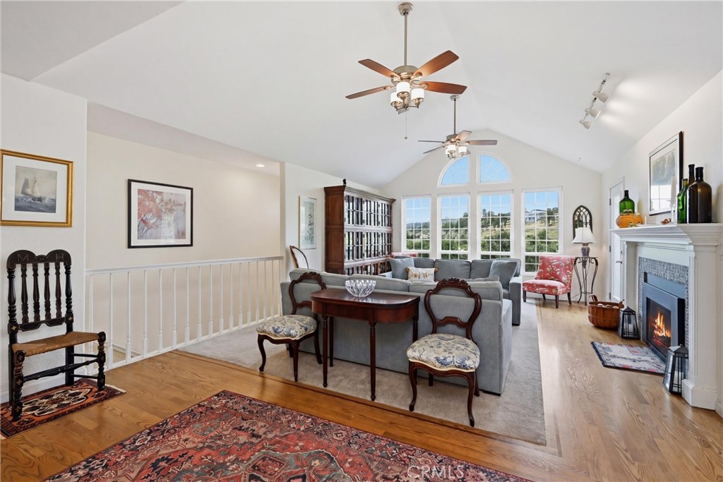 19972 Jigsaw Property Photo 15