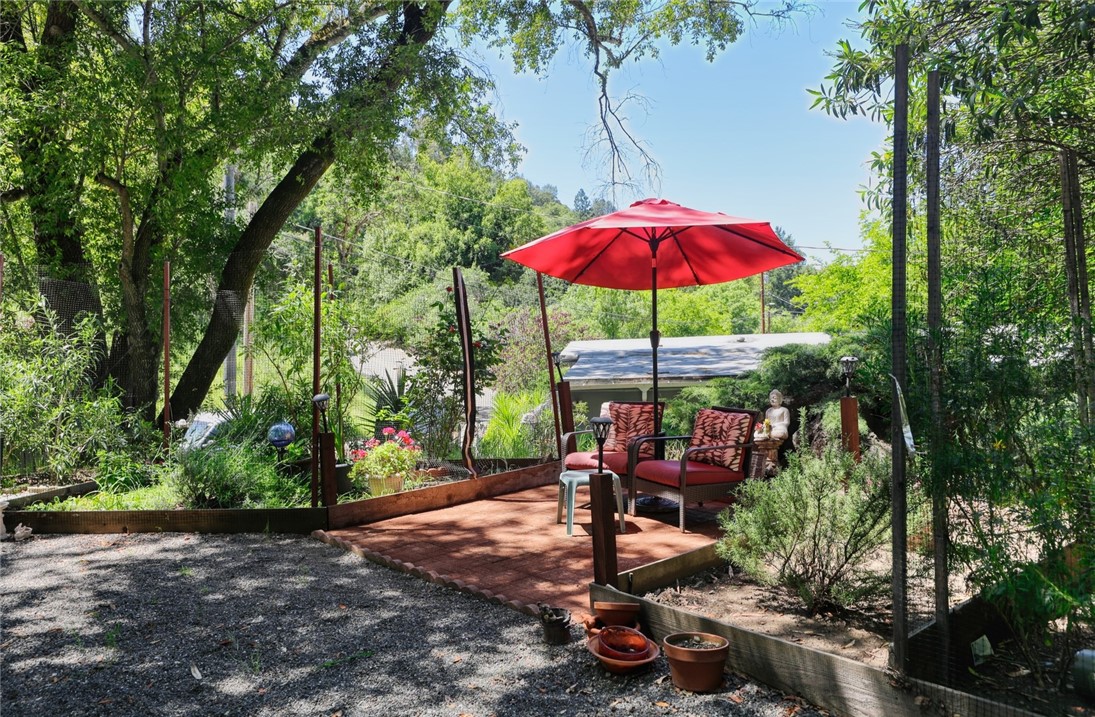 7072 Sonja Lu Property Photo 7
