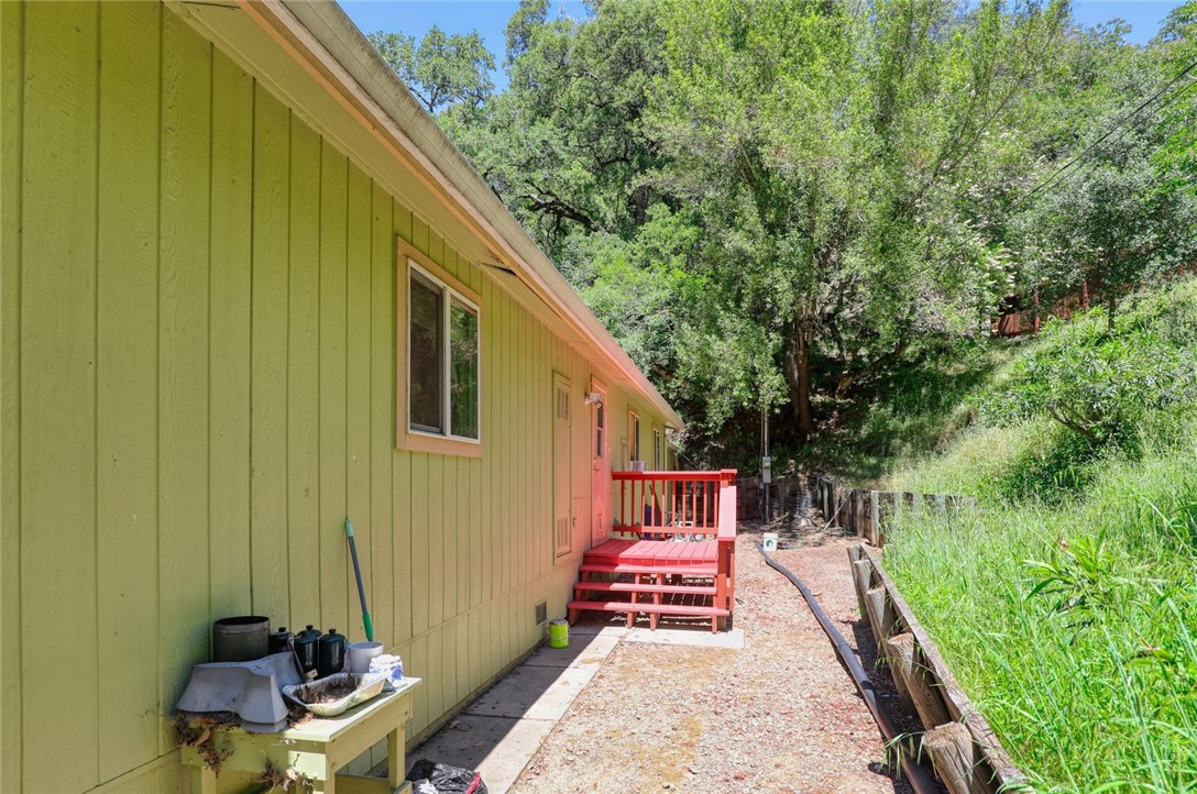 7072 Sonja Lu Property Photo 9