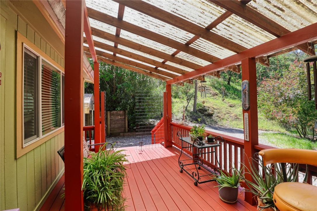 7072 Sonja Lu Property Photo 13