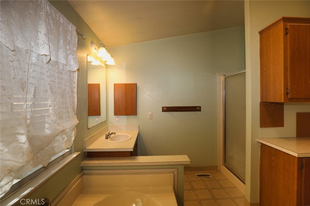 7072 Sonja Lu Property Photo 34