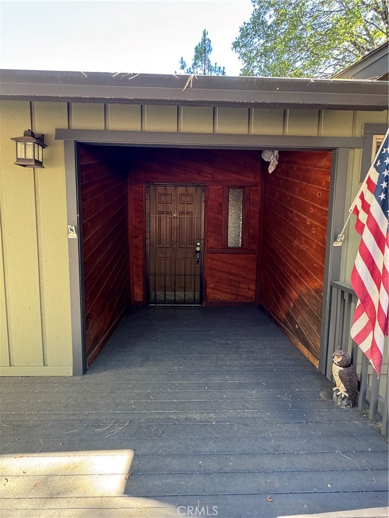 9651 St. Helena Drive Property Photo 2