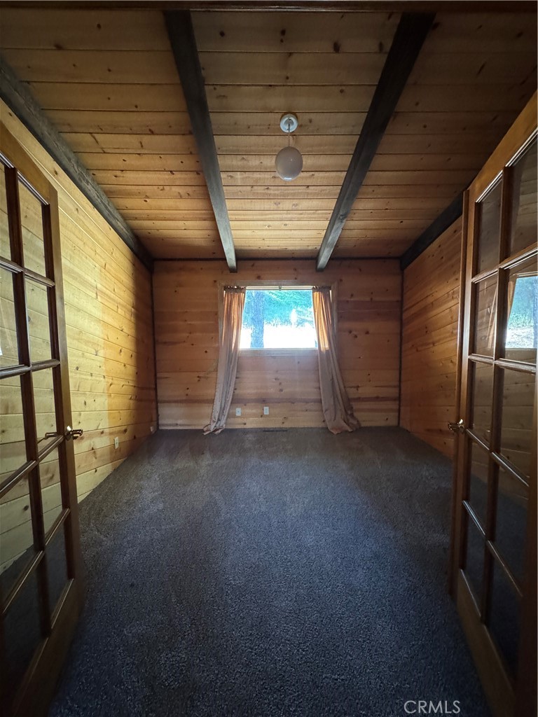 9651 St. Helena Drive Property Photo 4