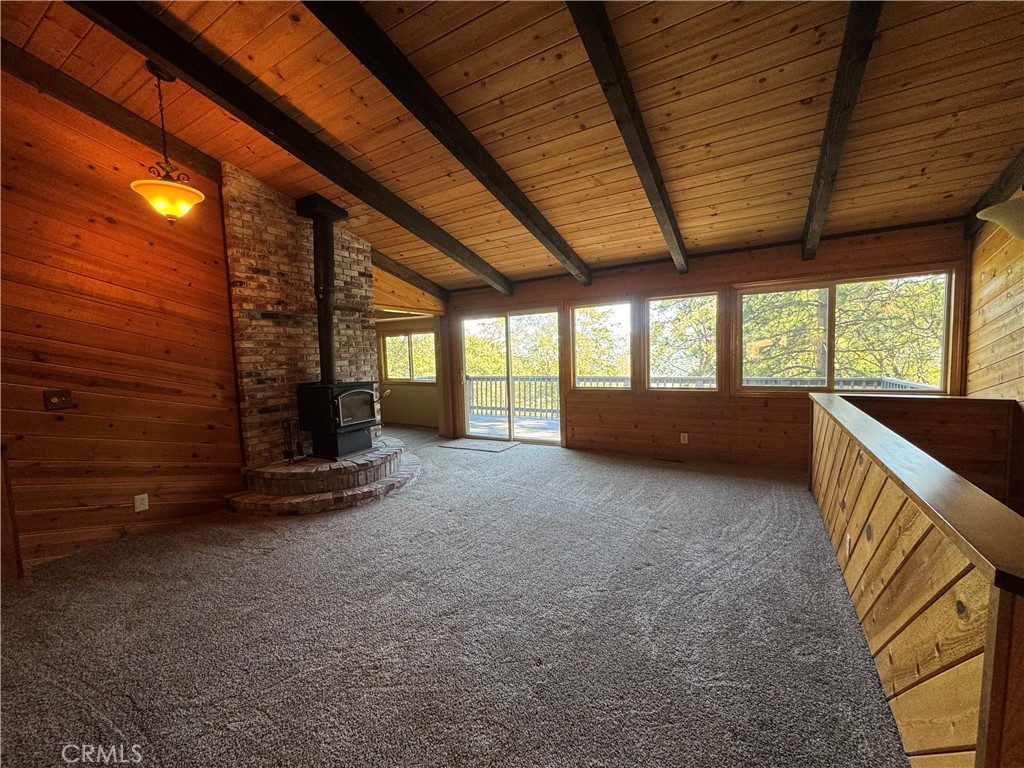 9651 St. Helena Drive Property Photo 10
