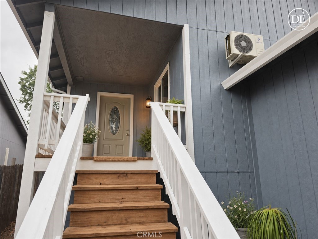 15786 33rd Property Photo 2