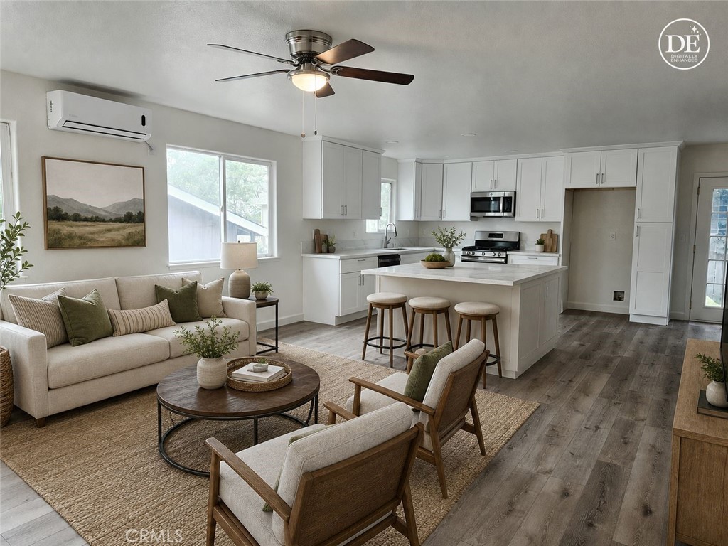 15786 33rd Property Photo 5