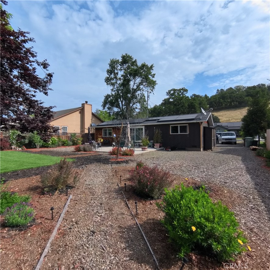 18237 Hidden Valley Road Property Photo 5