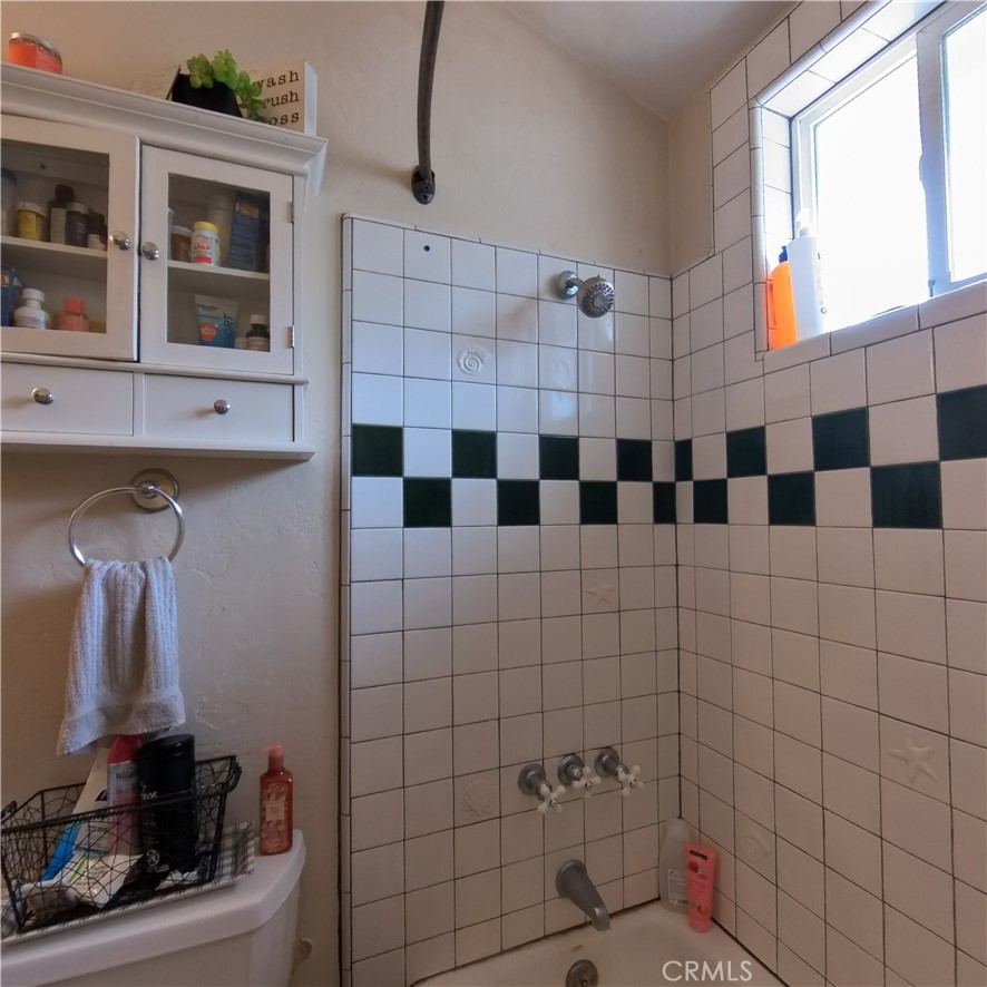 18237 Hidden Valley Road Property Photo 24