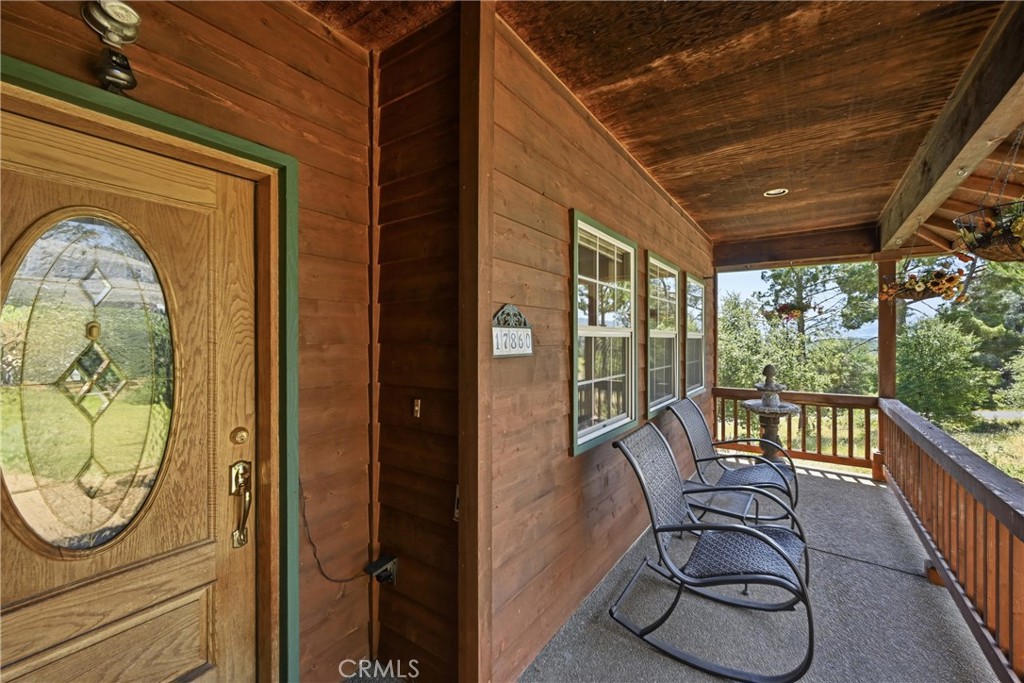 17860 Deer Hill Property Photo 3