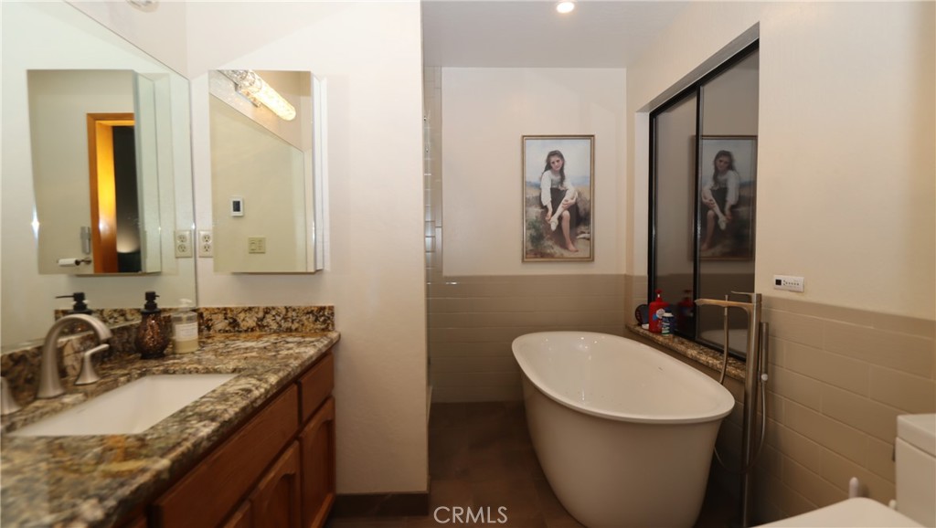 9714 St Helena Property Photo 15