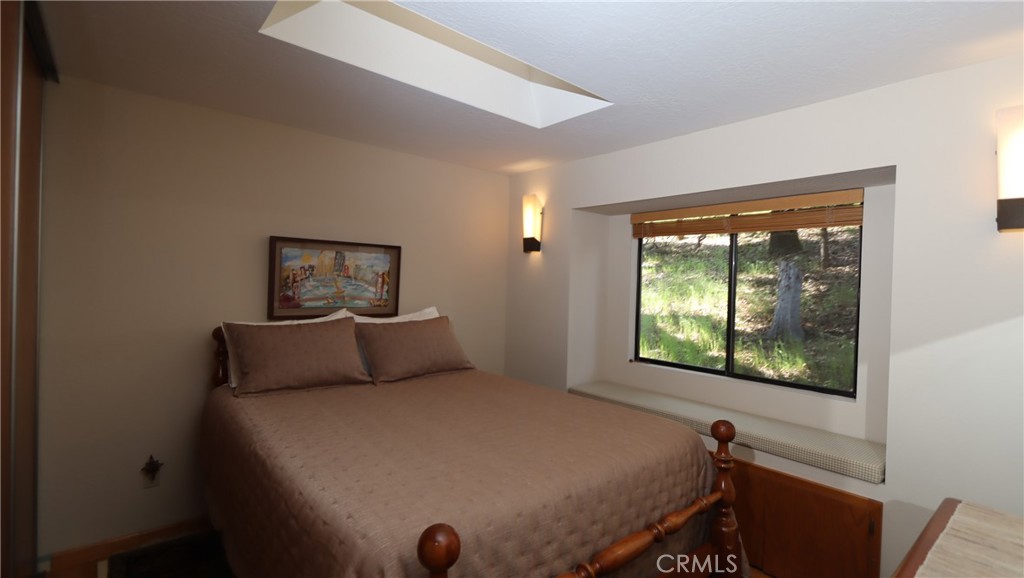 9714 St Helena Property Photo 18