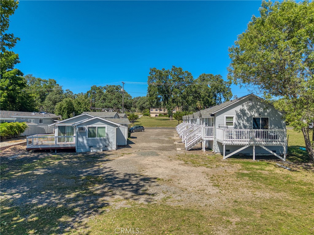 4550 Lakeshore Property Photo 57