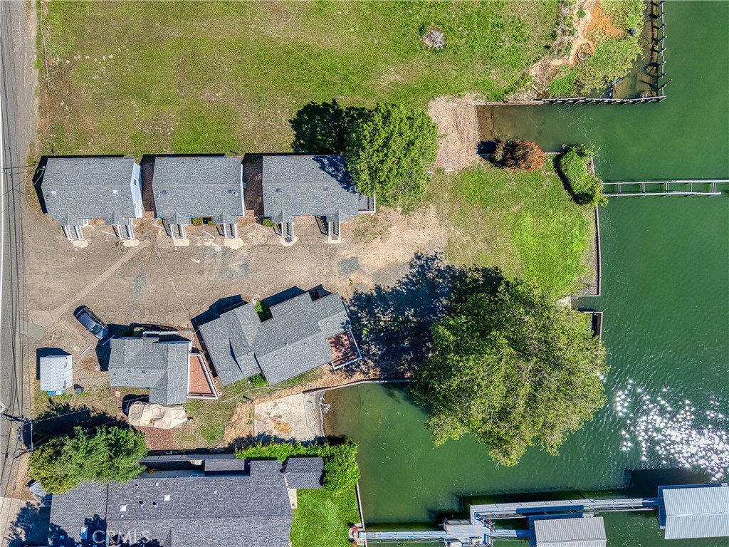 4550 Lakeshore Property Photo 64
