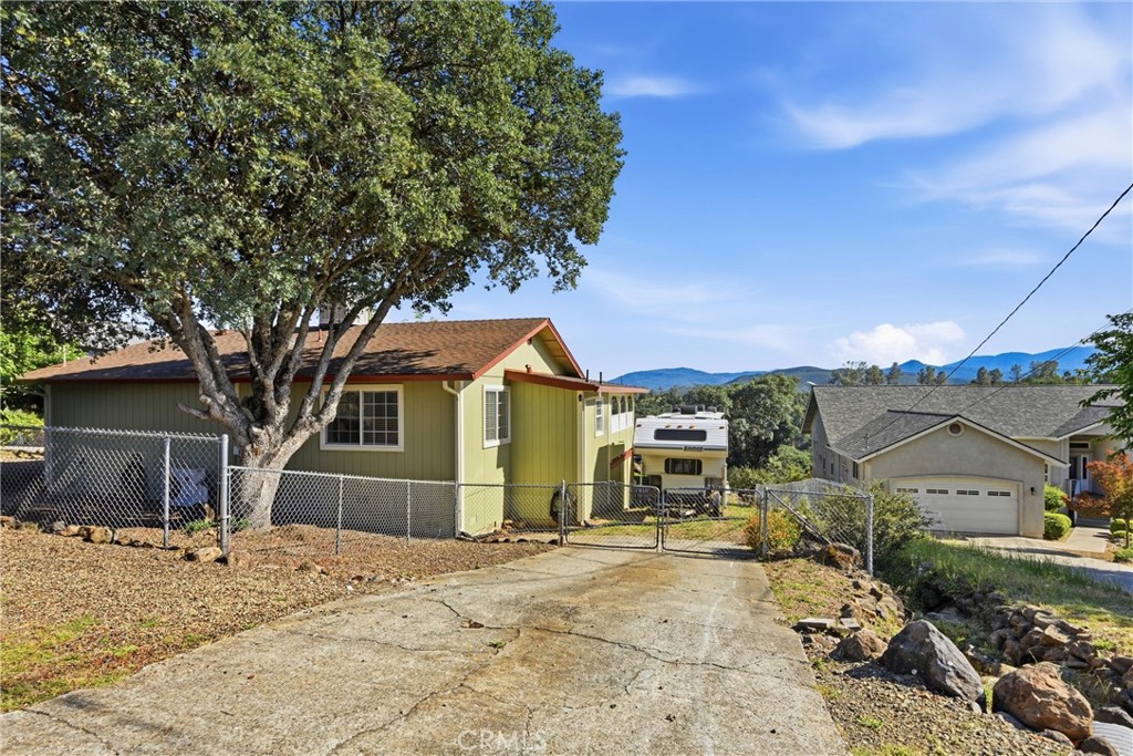 20257 Indian Rock Road Property Photo 33