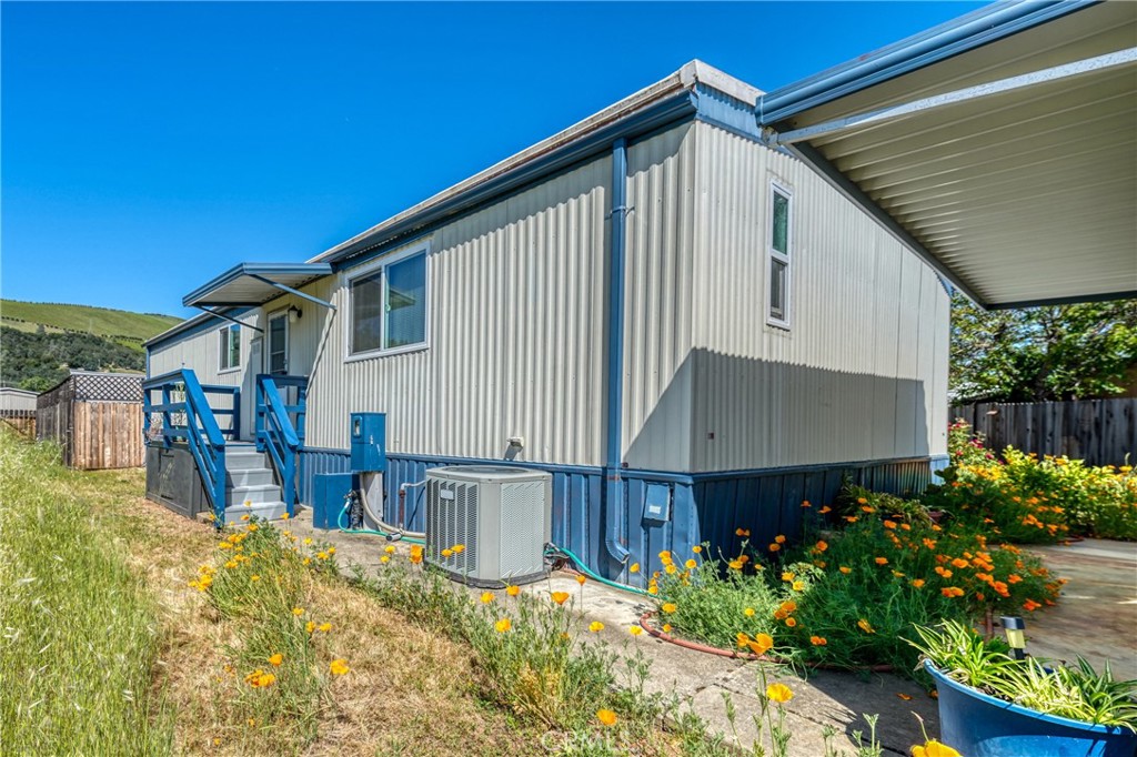 13902 Apple Lane Property Photo 4