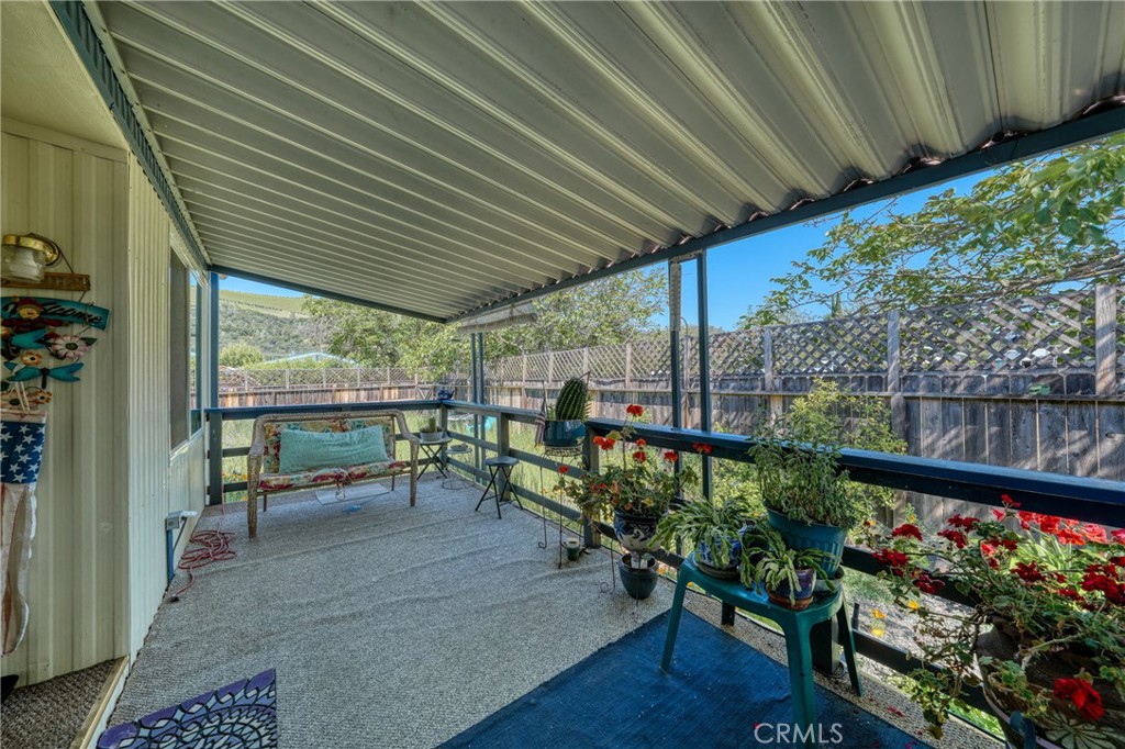 13902 Apple Lane Property Photo 5