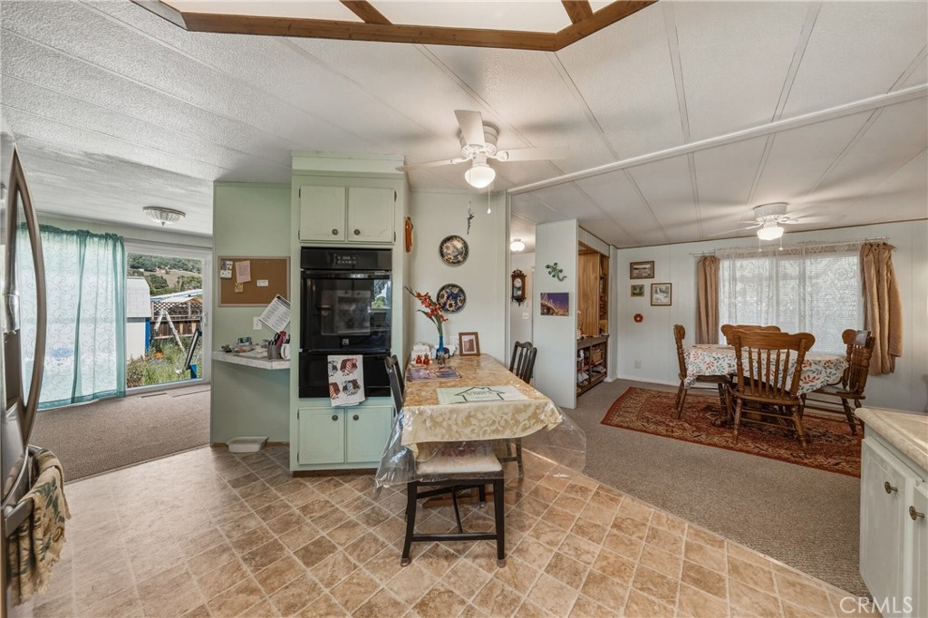 13902 Apple Lane Property Photo 13
