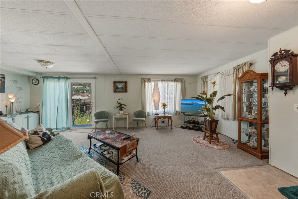 13902 Apple Lane Property Photo 21