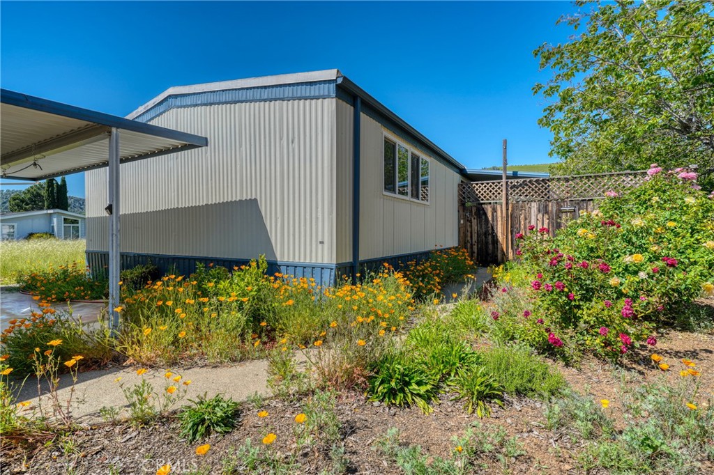 13902 Apple Lane Property Photo 46
