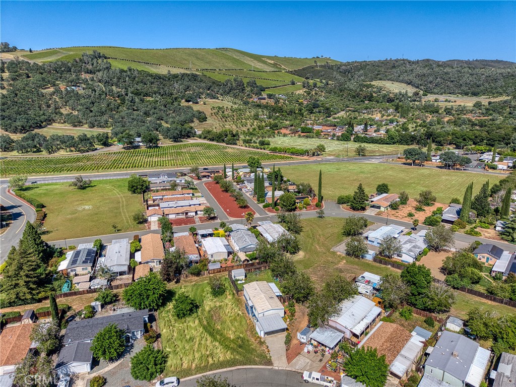 13902 Apple Lane Property Photo 47