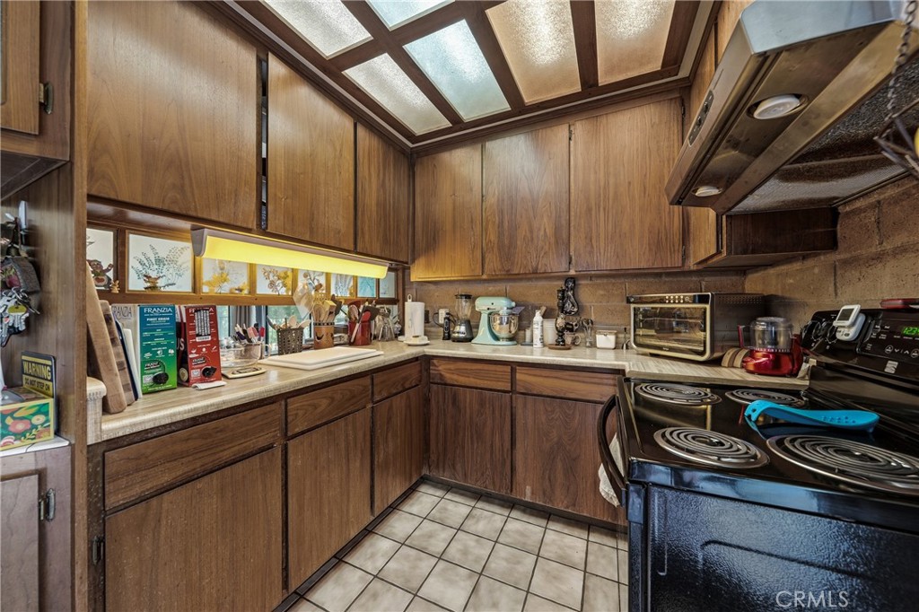 5290 Lake Boulevard Property Photo 4
