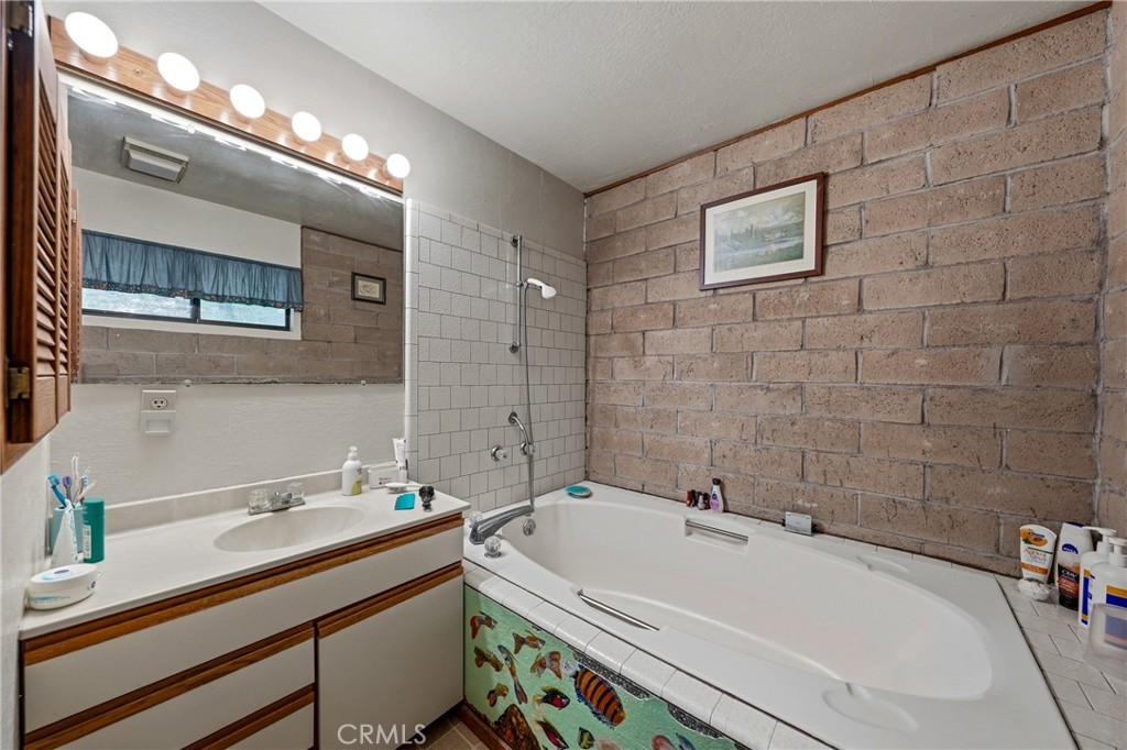 5290 Lake Boulevard Property Photo 26