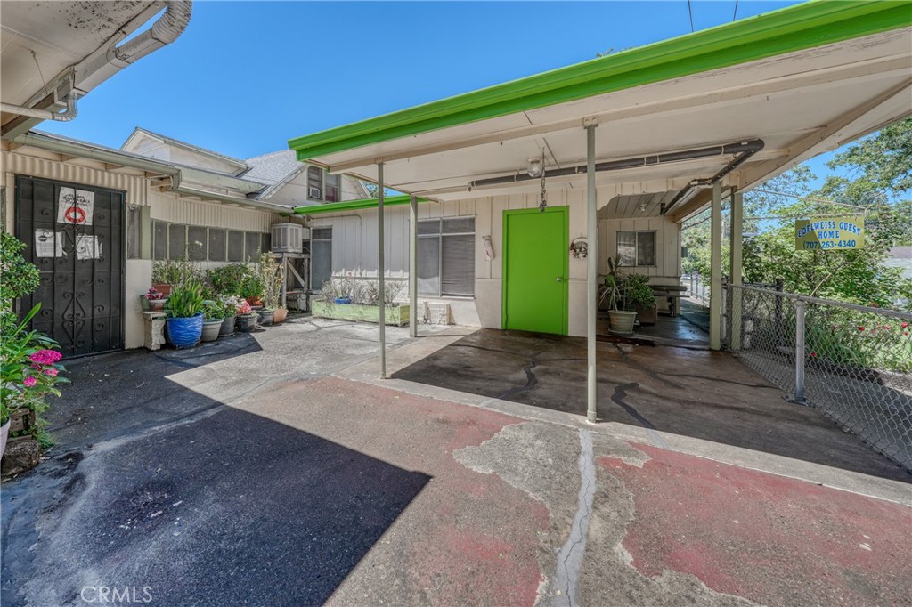 955 Pool Property Photo 3