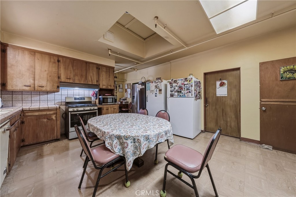 955 Pool Property Photo 10