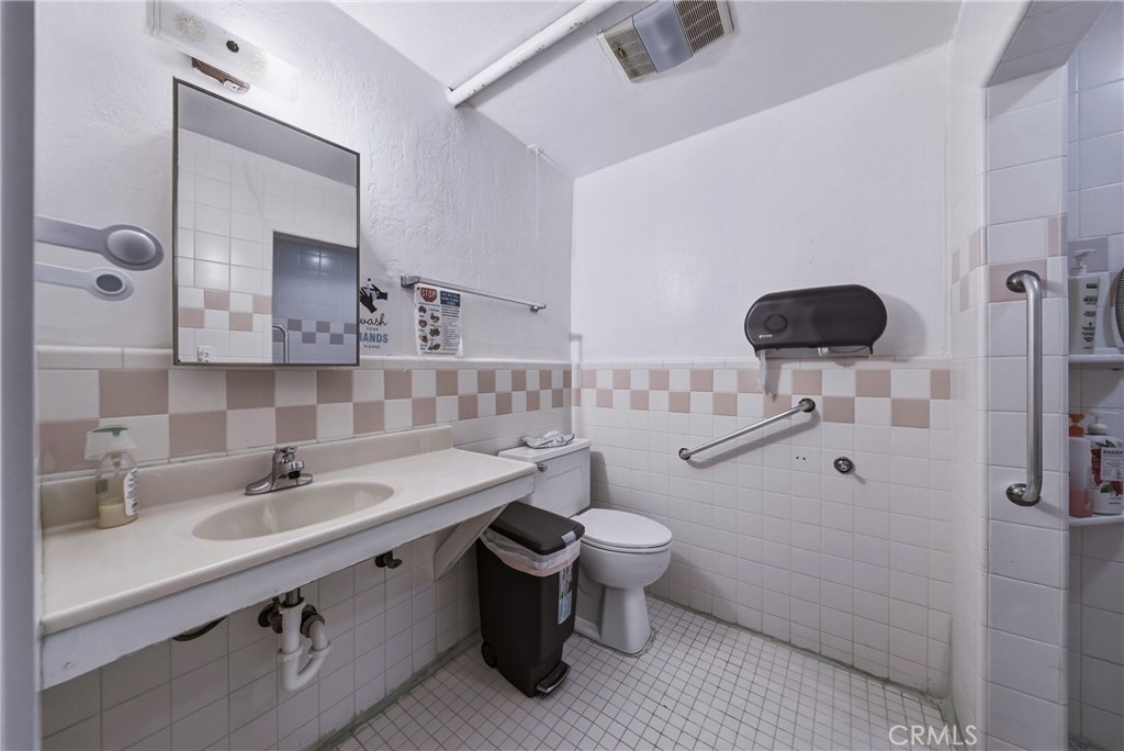 955 Pool Property Photo 22