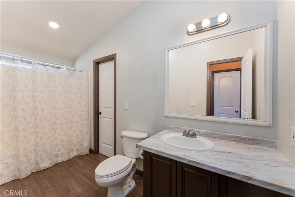 17706 Holly Way Property Photo 14