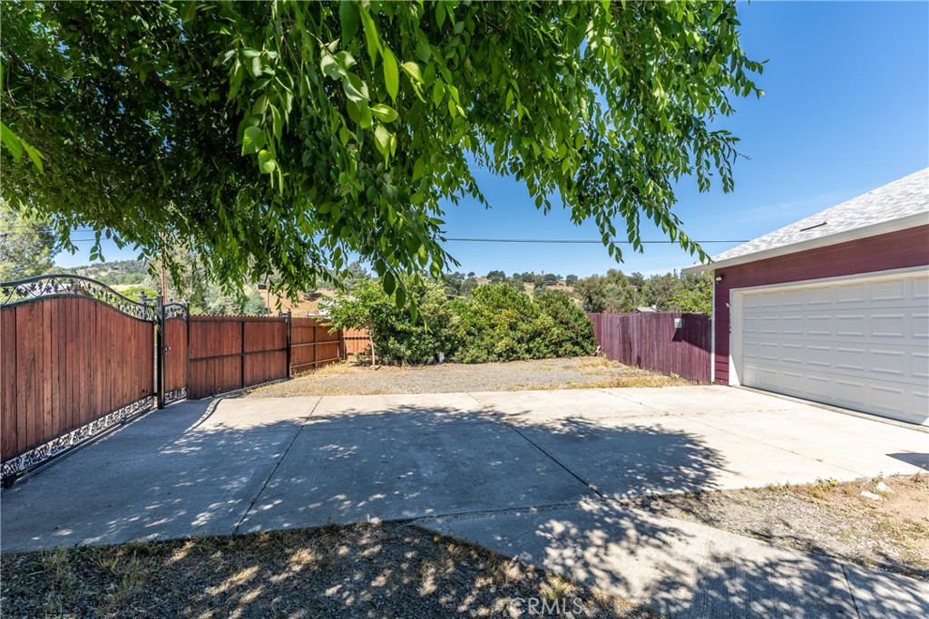 17706 Holly Way Property Photo 22