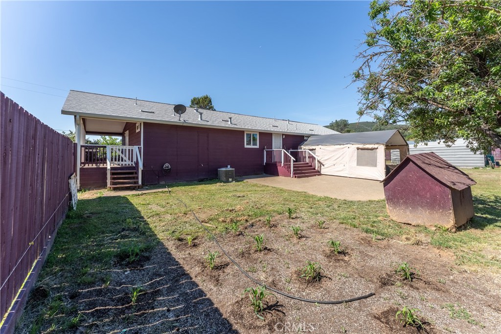 17706 Holly Way Property Photo 24