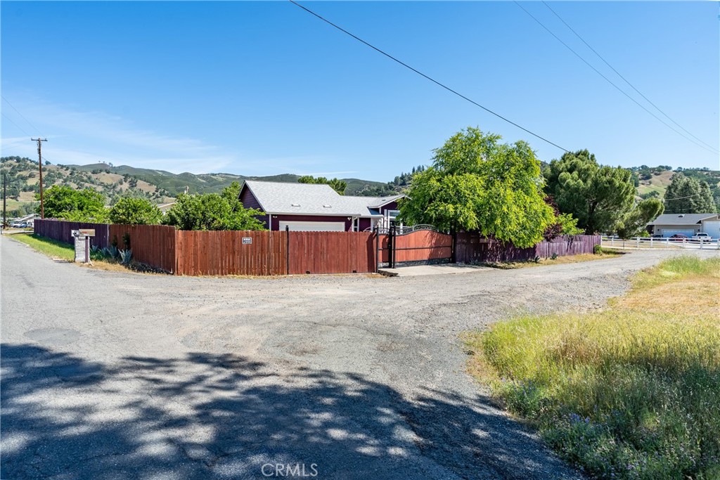 17706 Holly Way Property Photo 31