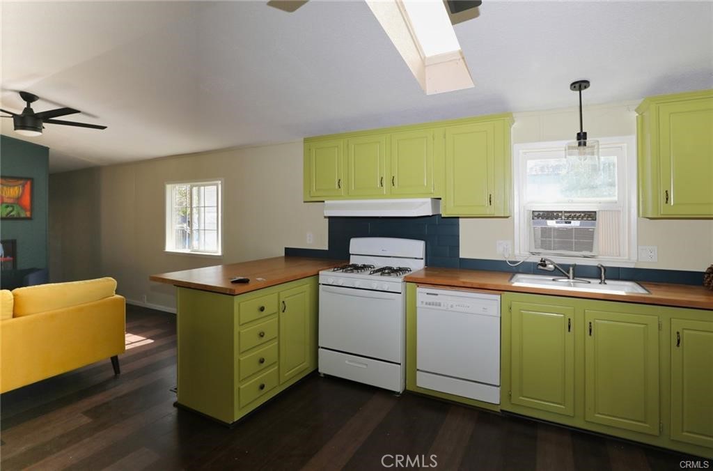 13050 Island Drive 12 Property Photo 5