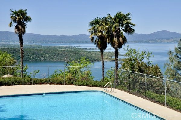 3057 Riviera Heights Drive Property Photo 8