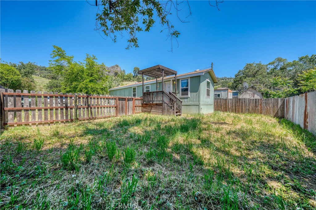 6219 Roland Property Photo 18