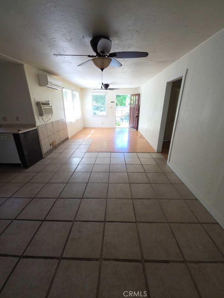 9633 Middle Creek Road Property Photo 2