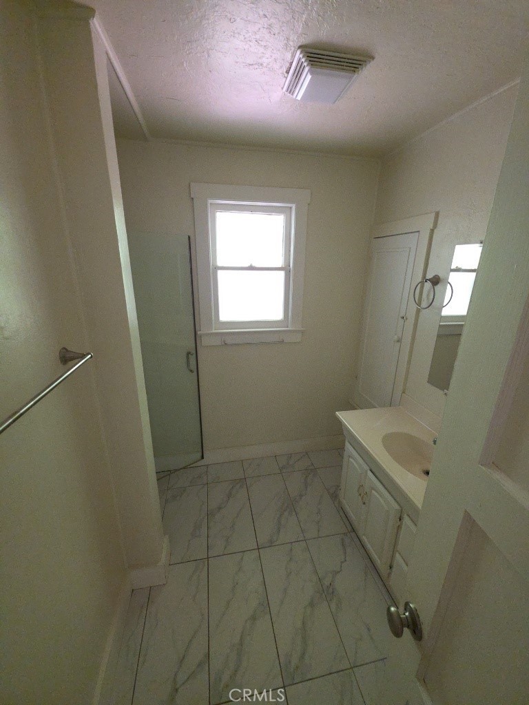 9633 Middle Creek Road Property Photo 11