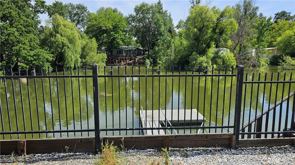 16067 Dam Road Property Photo 5