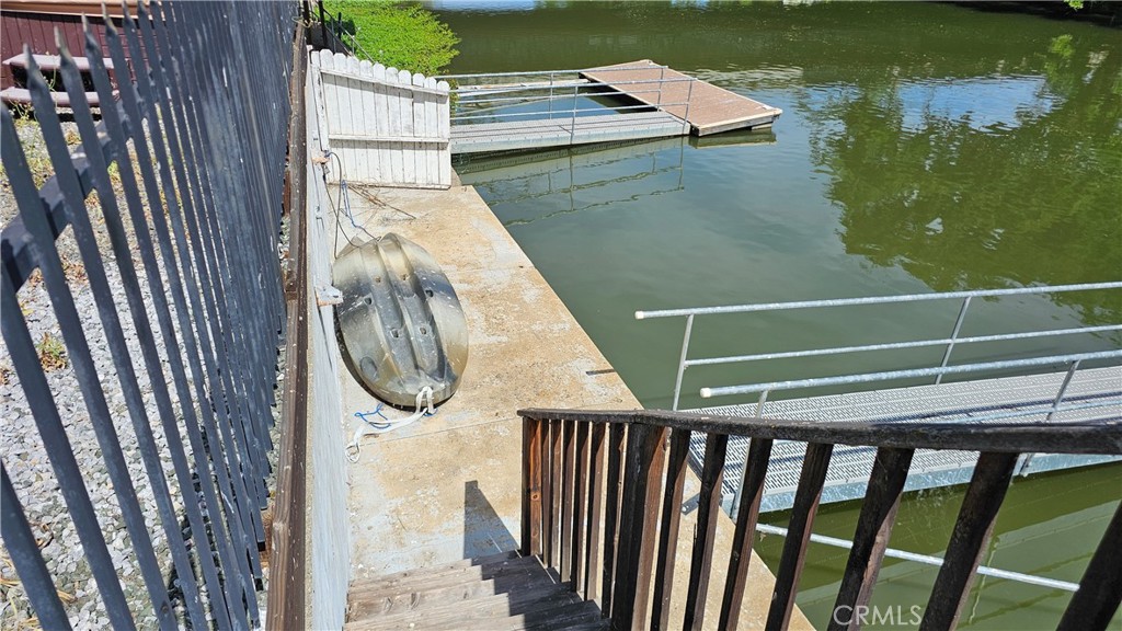 16067 Dam Road Property Photo 6