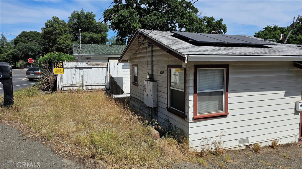 16067 Dam Road Property Photo 7