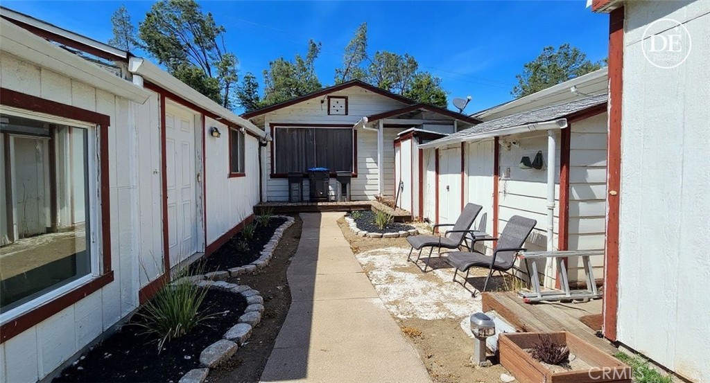 16067 Dam Road Property Photo 10
