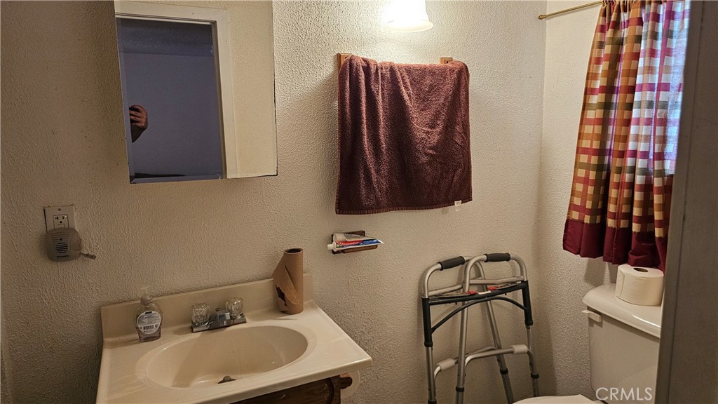 16067 Dam Road Property Photo 16