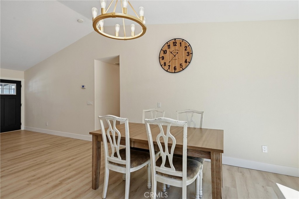 16906 Greenridge Property Photo 6