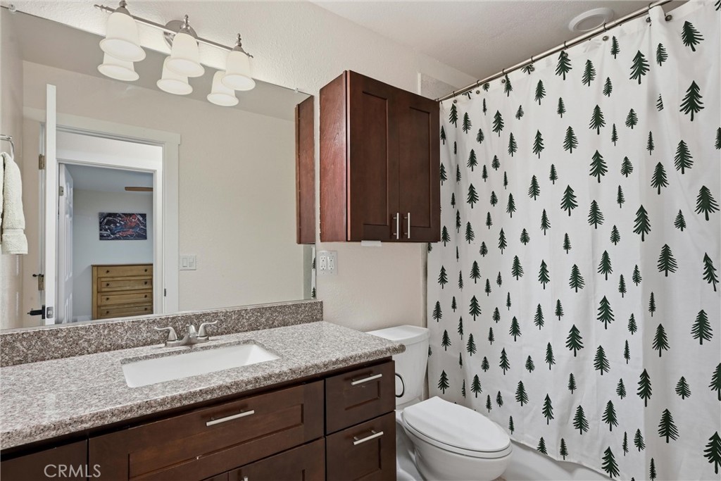 16906 Greenridge Property Photo 11
