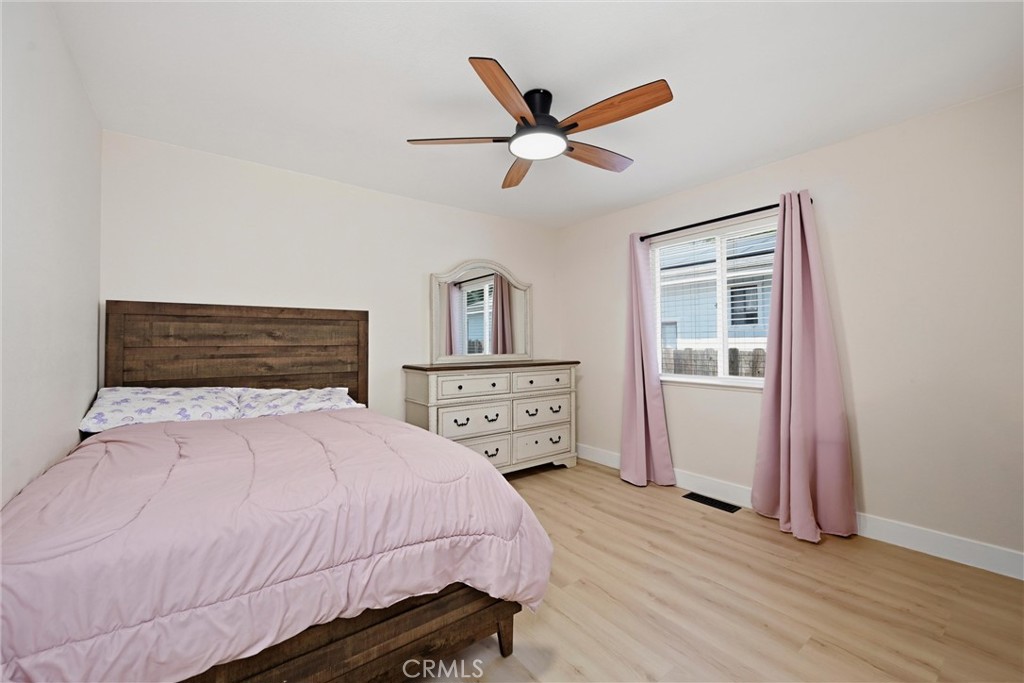 16906 Greenridge Property Photo 12
